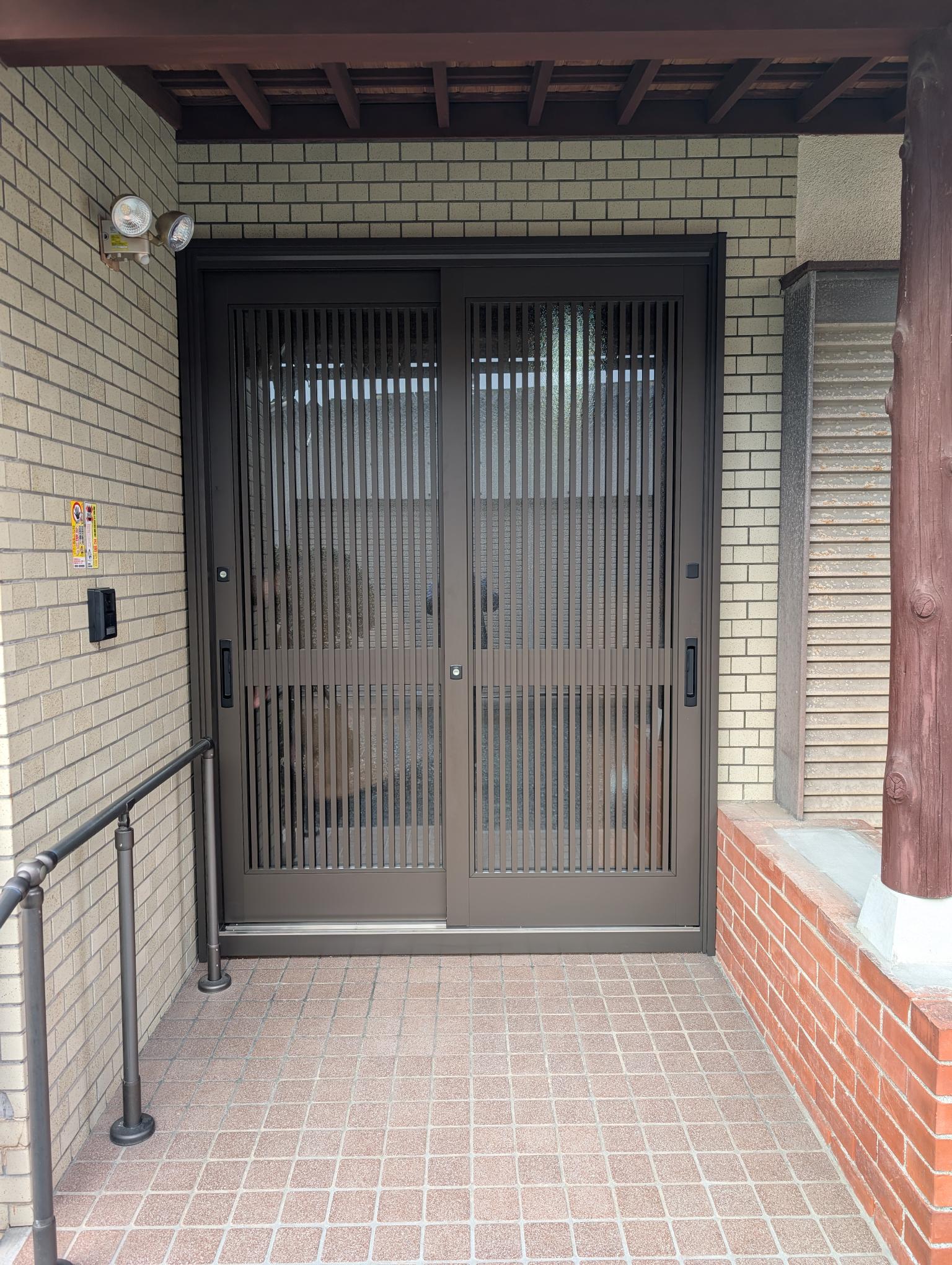LIXIL　リシェント玄関引戸でONEDAYリフォーム　大川市戸建て